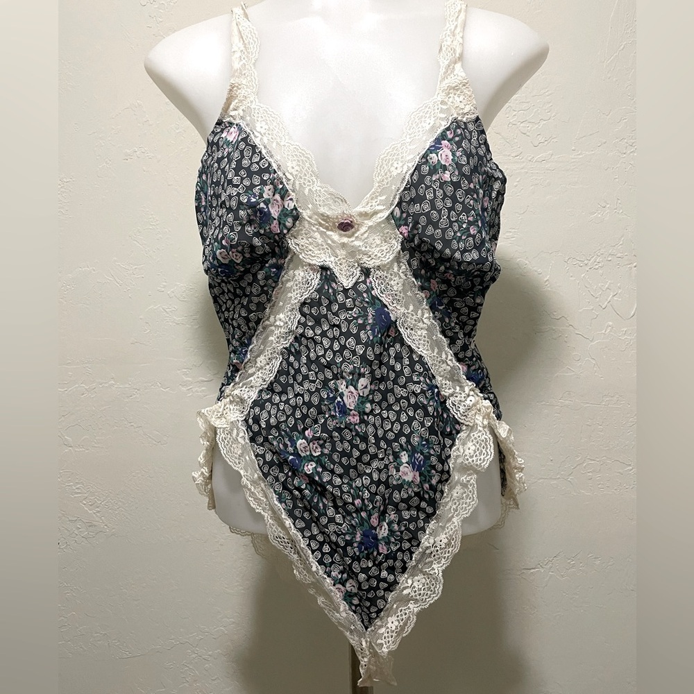 Lily of France Black Floral Lace Trim Chemise